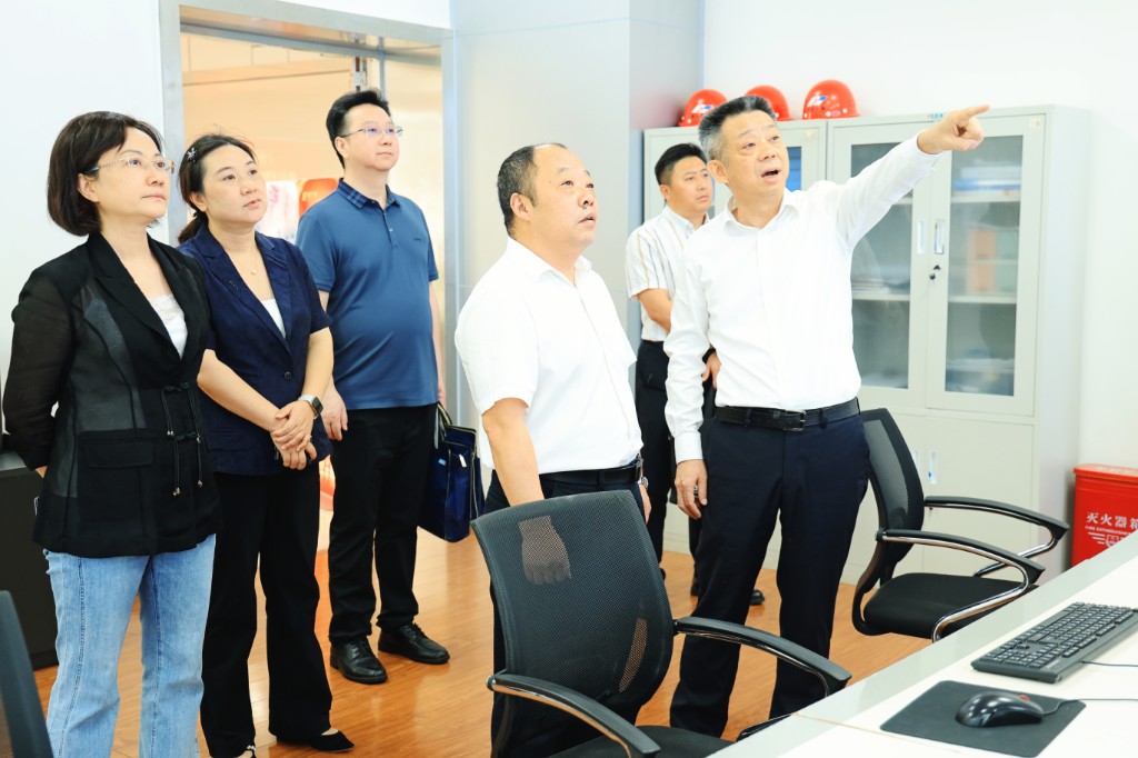 省市场监管局来衡督导第八届省长质量奖现场评审工作 