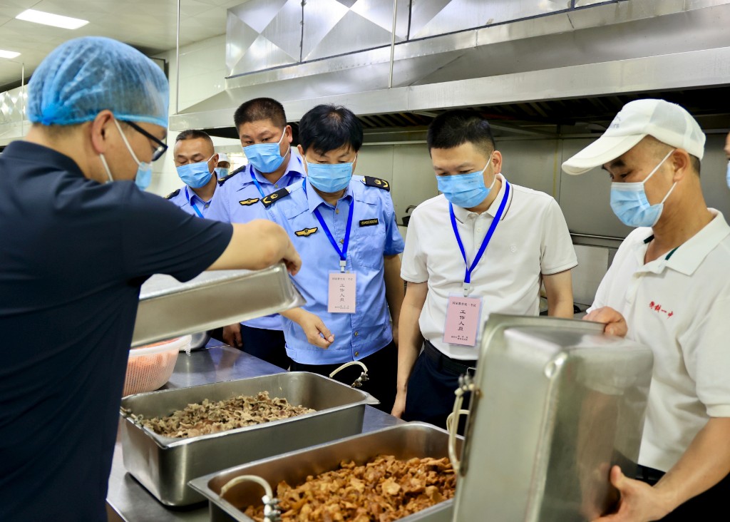 衡阳：严把“入口关”，当好高考食品安全“护航员”