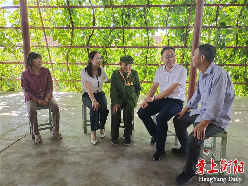 鄯善县人口_新疆气候条件更好的地级市哈密市为何没有吐鲁番集聚的人口多分(2)