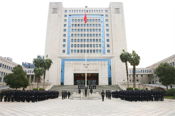衡阳市公安局举行新春升国旗仪式4