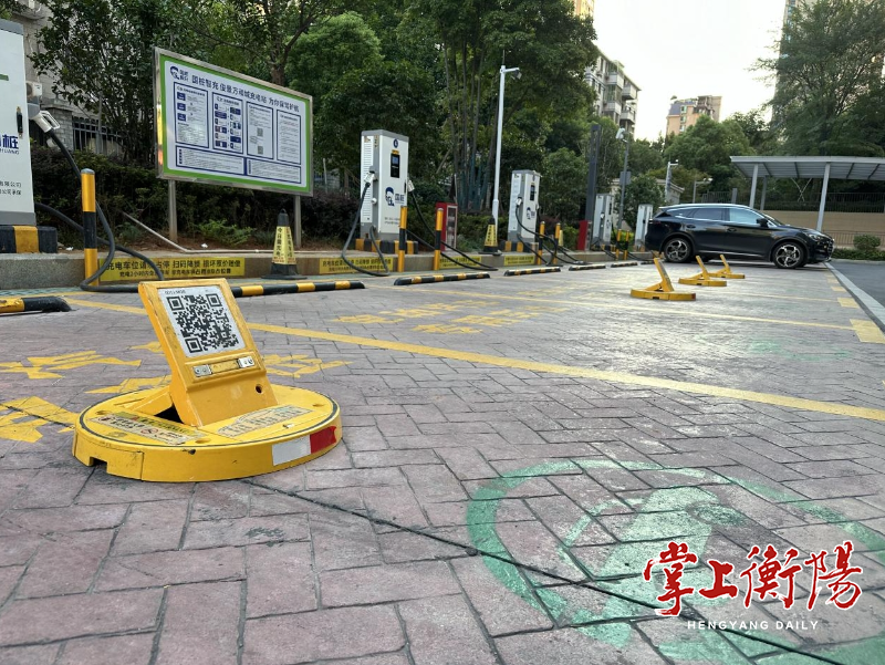 市民来信丨路面停车位遭“私占”，市民呼吁职能部门统一管理