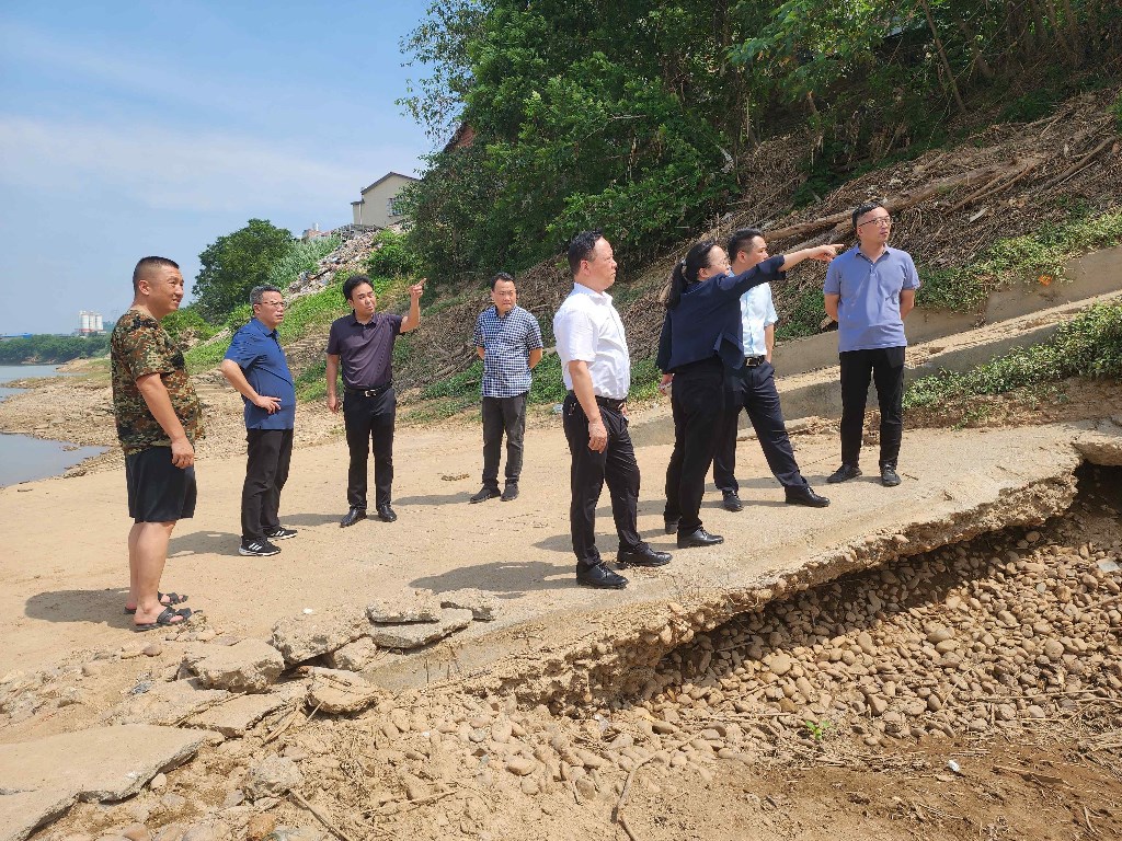 [衡东县] 县领导督查交通运输安全工作