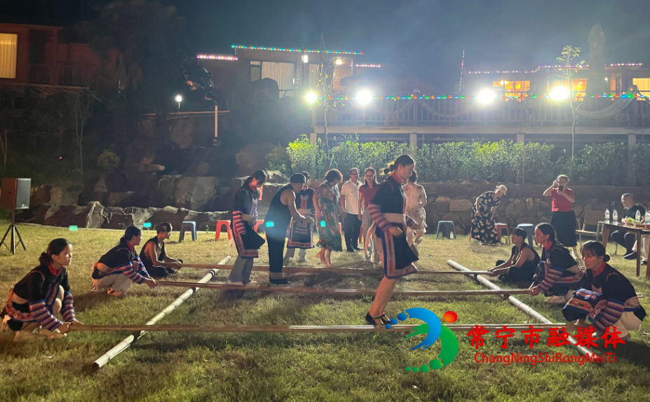 [常宁市] 衡阳市老干部来常调研旅游康养工作　邓艳红参加