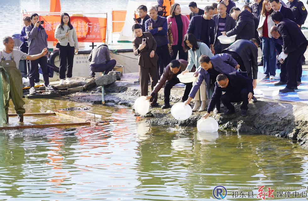 [祁东县] 祁东：130万尾鱼苗放流湘江