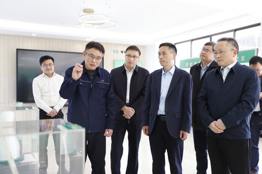 人才与产业的双向奔赴！湖南理工大学、衡阳师范学院深入松木经开区开展校企合作调研