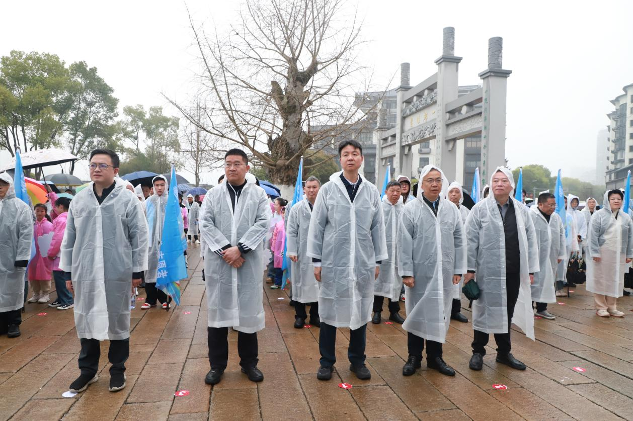 水润衡阳新画卷 亲子巡河护三江