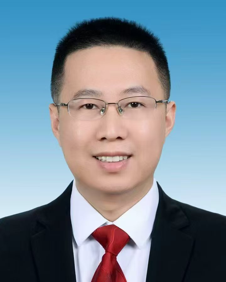 领导照片.jpg