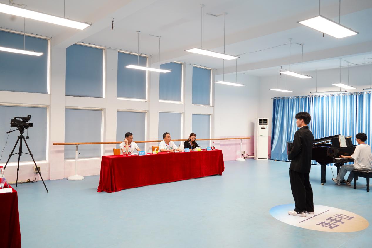 衡阳市人民政府门户网站- 2022年衡阳中小学生独唱、独奏、独舞比赛暨戏曲、播音主持比赛圆满落幕