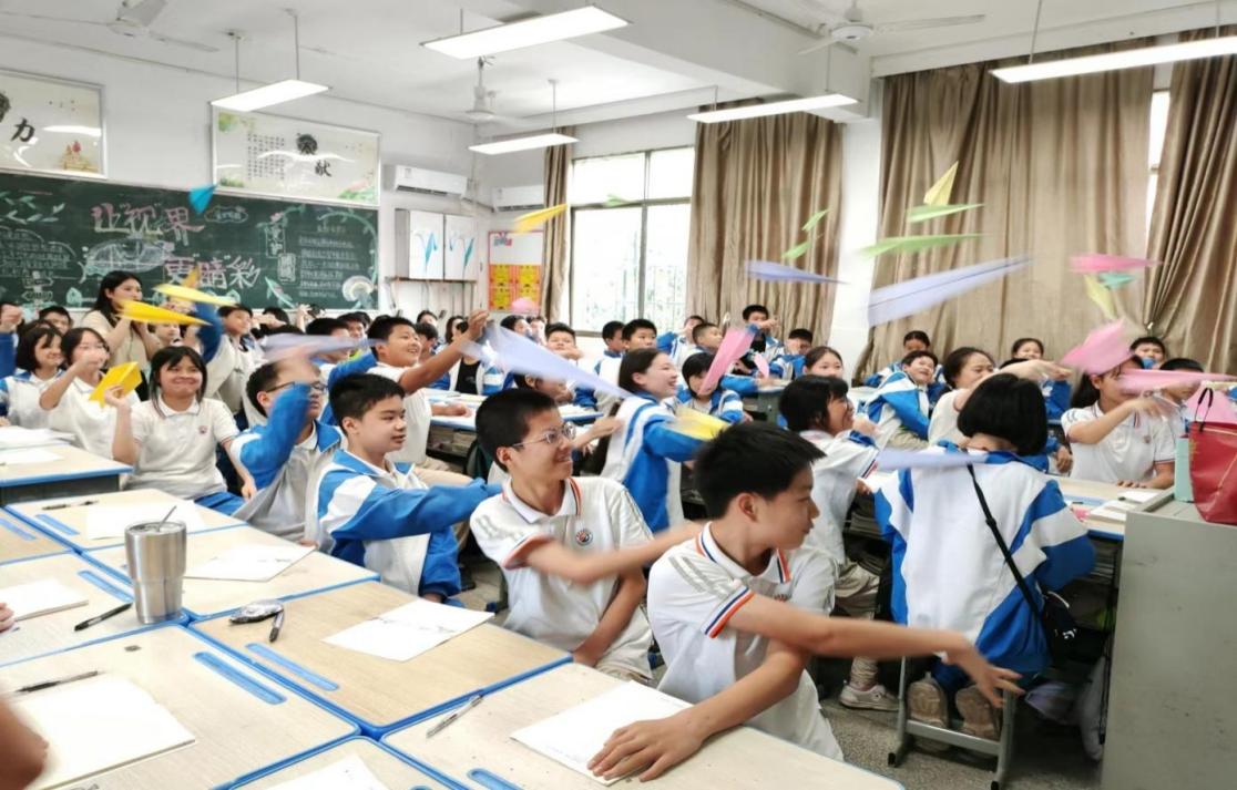 班会课精彩纷呈,巧德育润物无声 ——衡阳市三中优秀主题班会课展示-学校信息-衡阳市教育局
